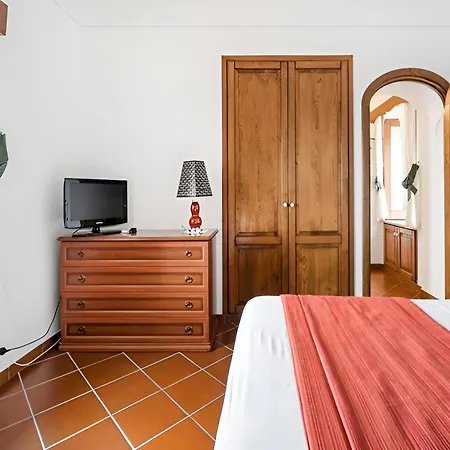 Apartment Apartment In Positano Near Stunning Beach Positano
