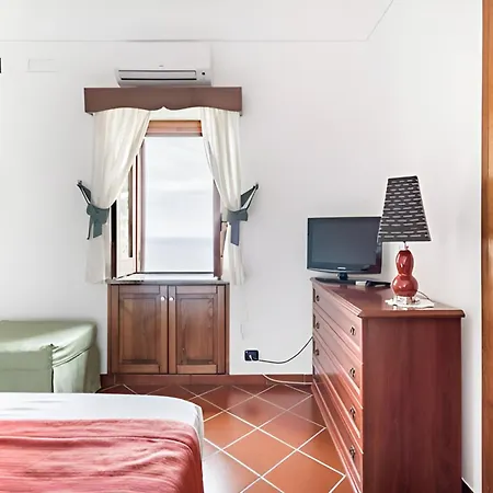 Apartment In Positano Near Stunning Beach Positano